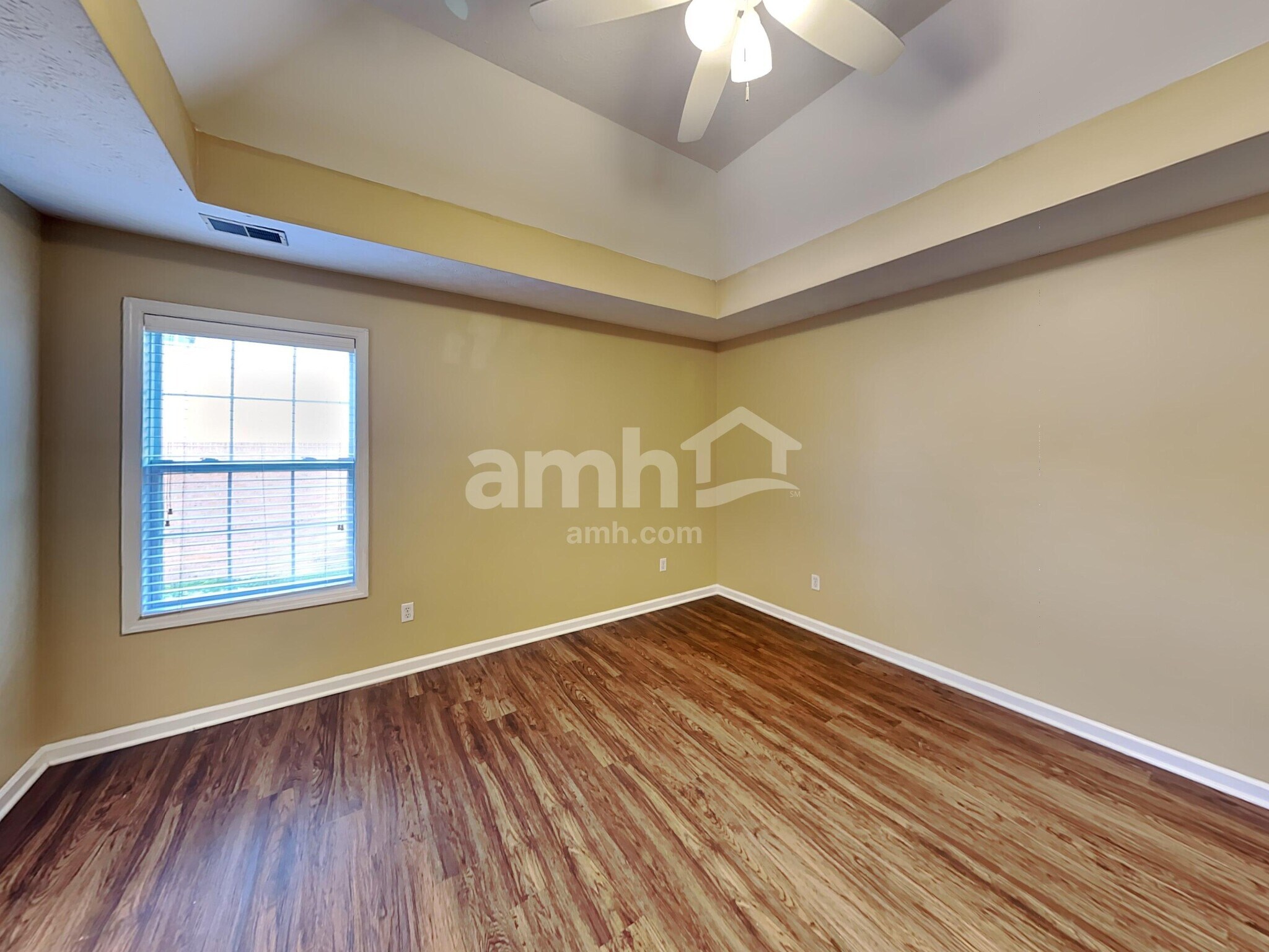 Building Photo - 435 Rocky Crest Dr