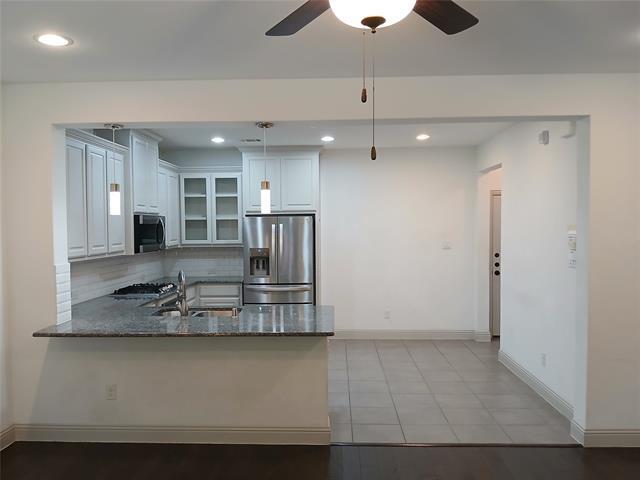 Building Photo - 7225 Huckleberry Dr