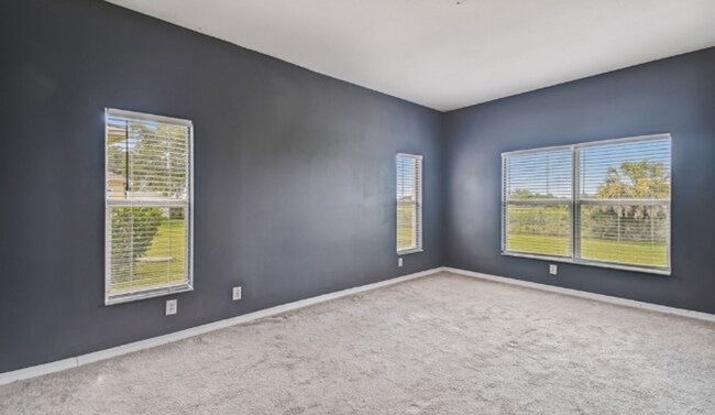 Building Photo - 2760 Suncoast Lakes Blvd