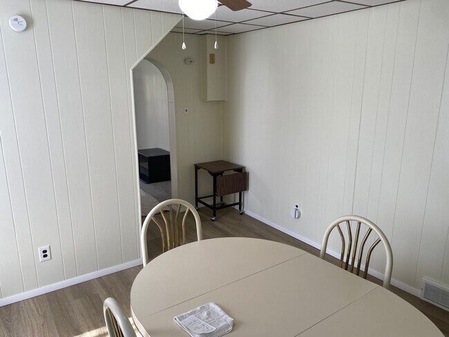 Building Photo - 3946 Adams St