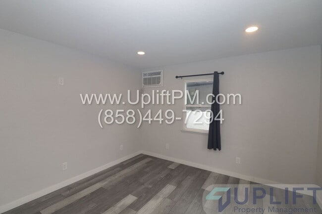 Building Photo - 4165 Wightman St