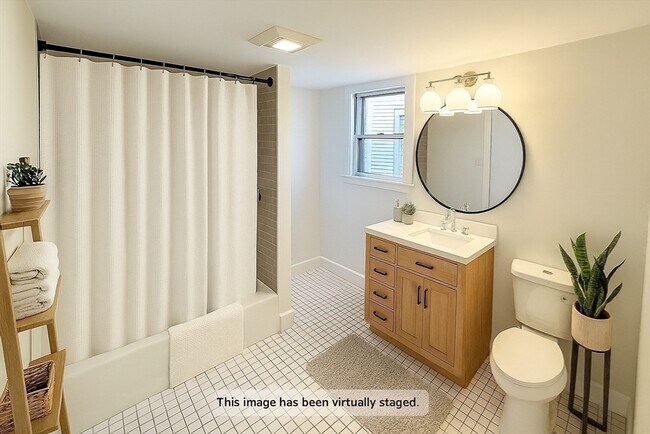 Building Photo - 36 Myrtle Ave