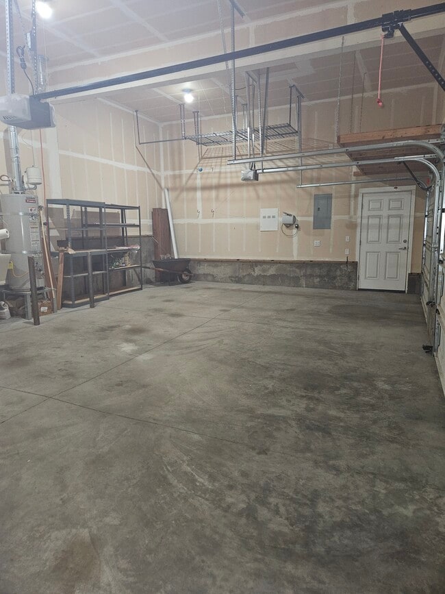 Building Photo - 14883 SE Marci Way