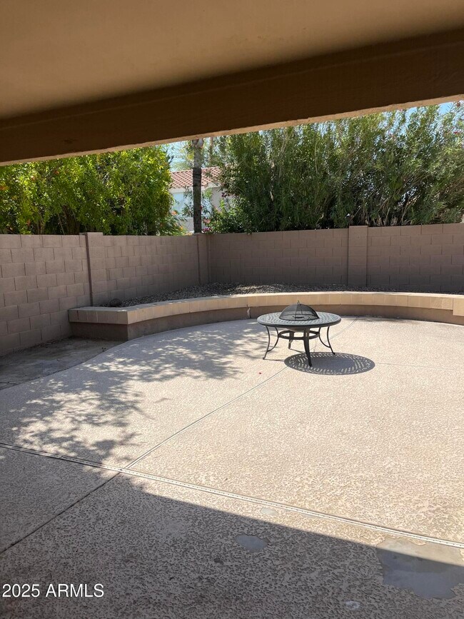 Building Photo - 4619 E Desert Cactus St