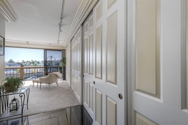 Building Photo - Live at Le Rondelet - Two Bedrooms and Views!