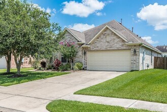Building Photo - 2212 Mangrove Bend Dr