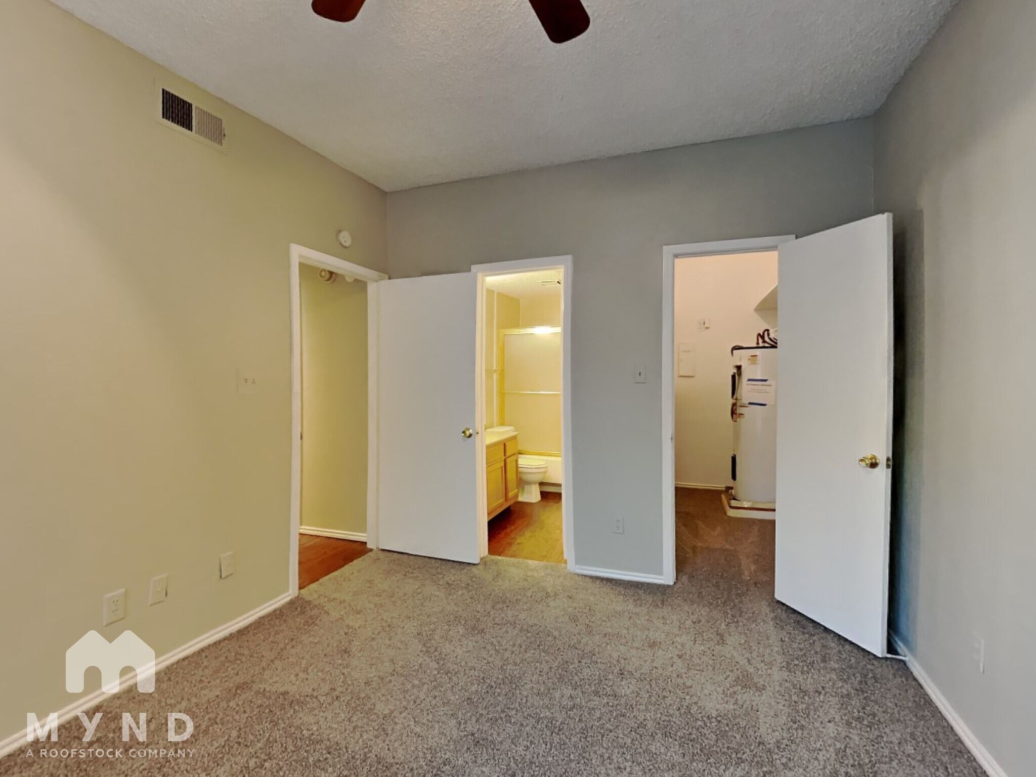 Building Photo - 9747 Whitehurst Dr