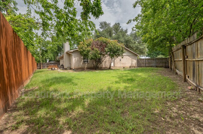 Building Photo - 1903 Spies Springs Ct