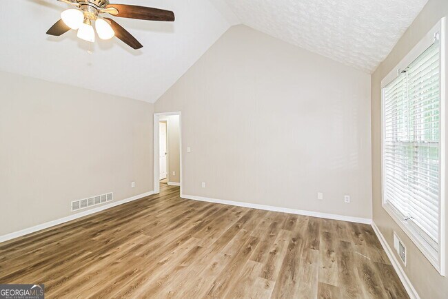 Building Photo - 709 Miami Ct