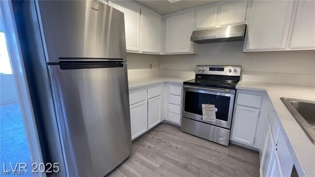 Building Photo - 1701 E Katie Ave