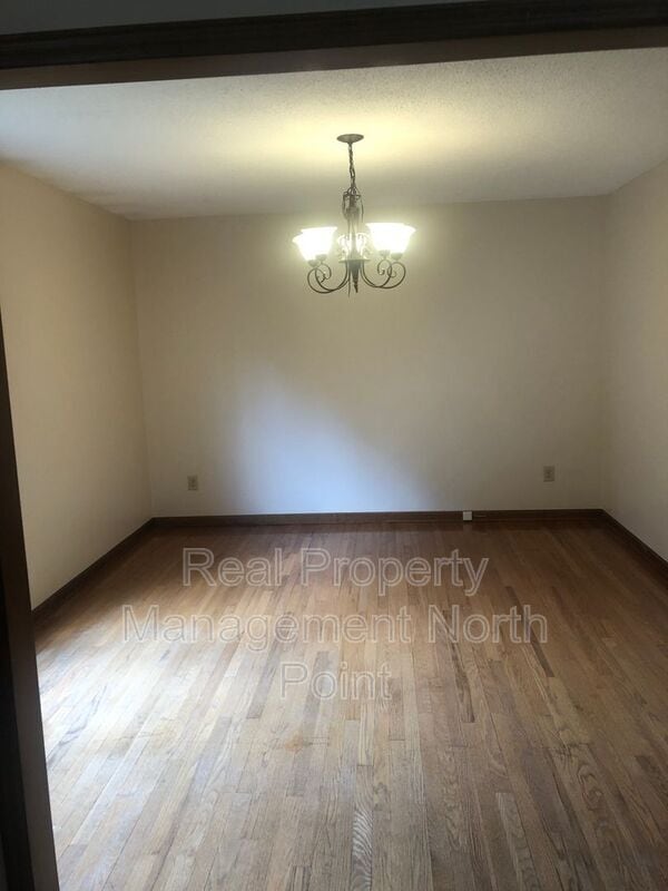 Building Photo - 19 Ashton Woods Dr