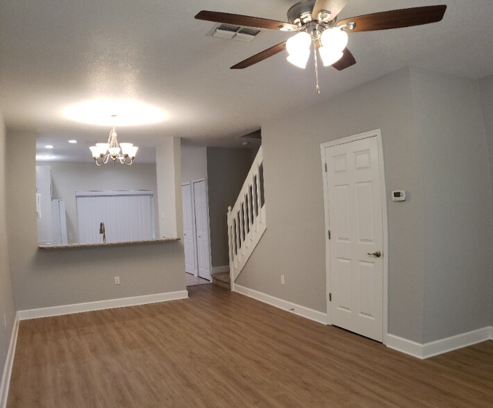 Primary Photo - 8671 Hunters Key Cir