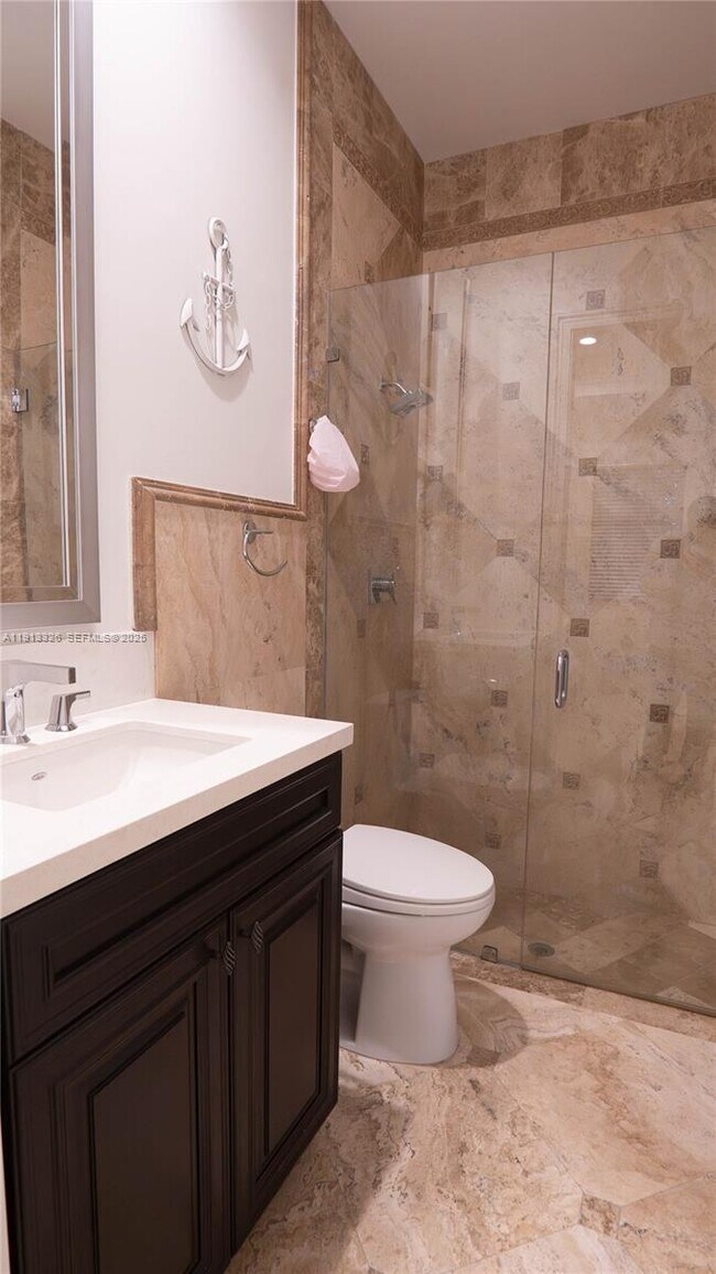 Building Photo - 959 Eve St