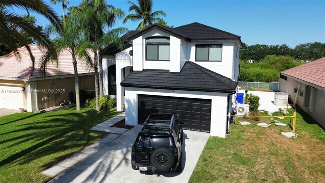 Building Photo - 1211 SW 178th Way