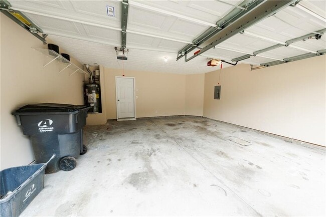 Building Photo - 3820 Oak Park Dr