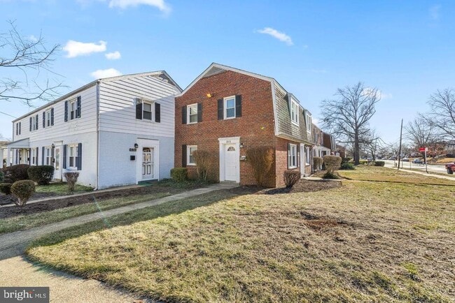 Building Photo - 2515 Colebrooke Dr
