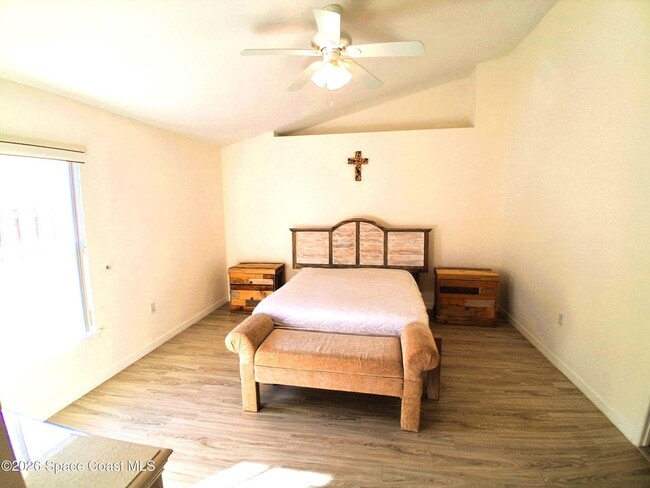 Building Photo - 4550 Bellaluna Dr