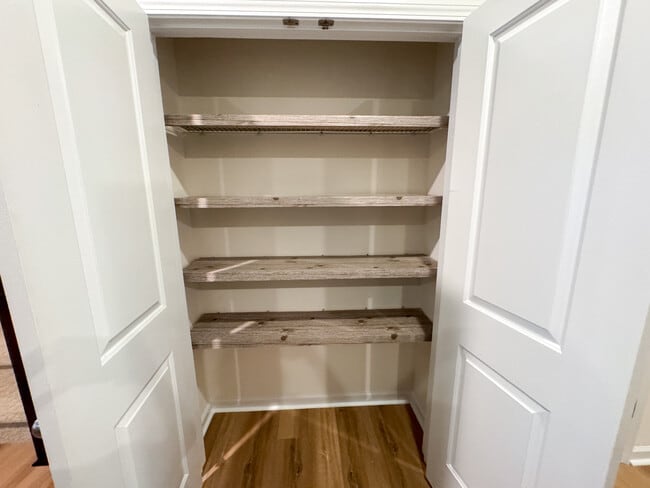 Building Photo - 106 Synandra Dr