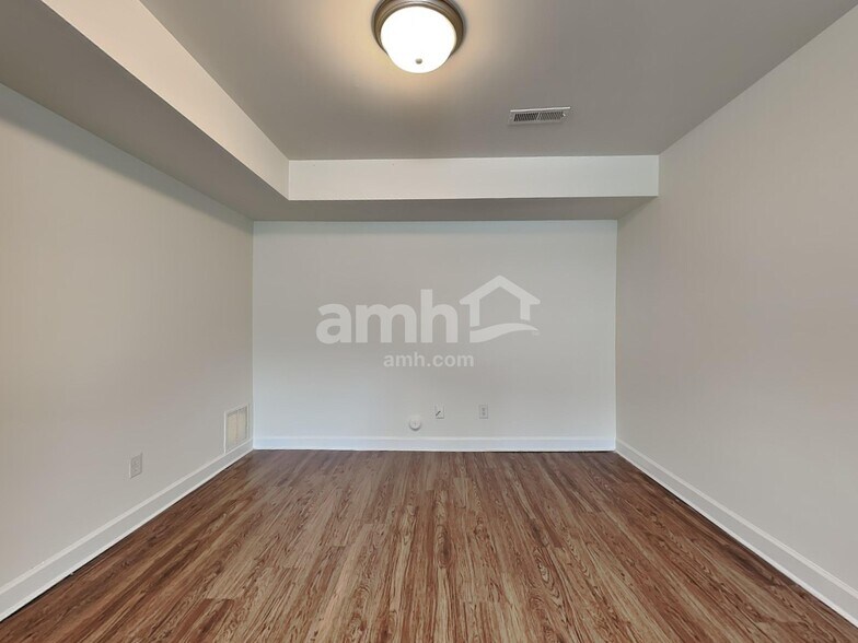 Building Photo - 4735 Eagle Path