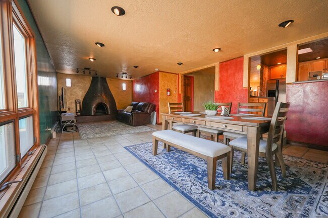 Building Photo - A New Mexico Charm Executive Rental — A Stay Made Simple