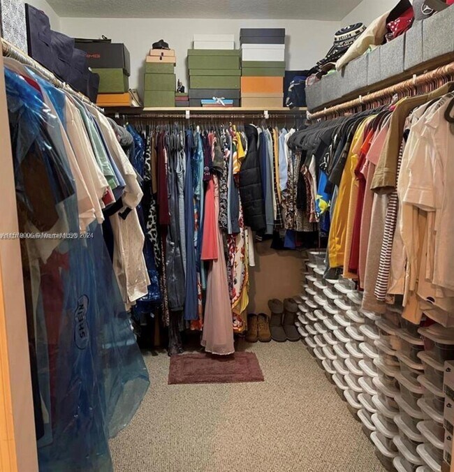 Building Photo - 1975 NE 36th Ave