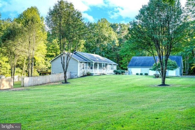 Building Photo - 6200 Ben Creek Rd