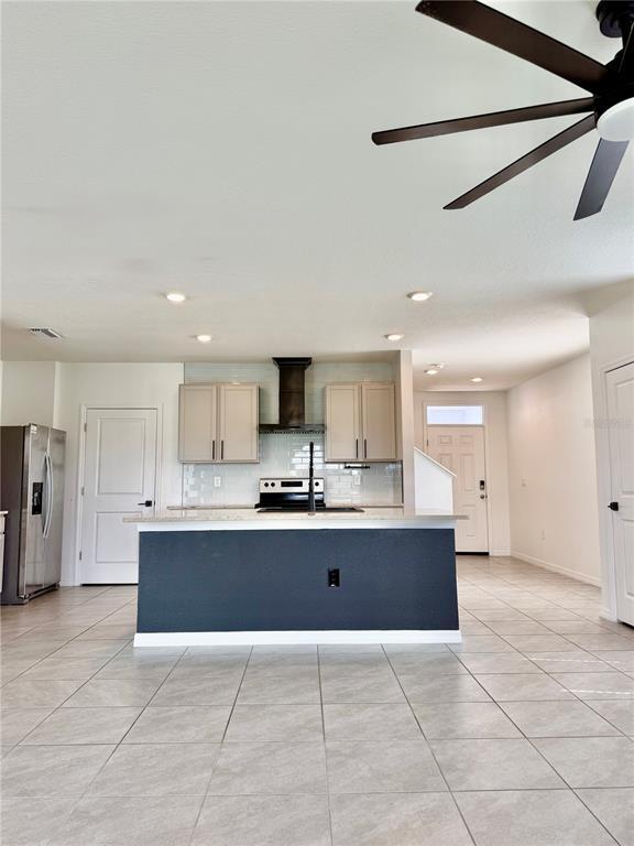 Building Photo - 34110 Jasper Stone Dr