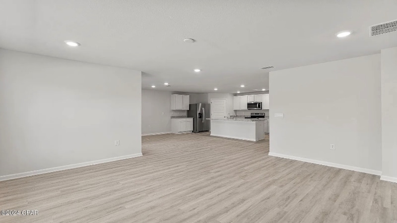 Building Photo - 293 Cades Ct