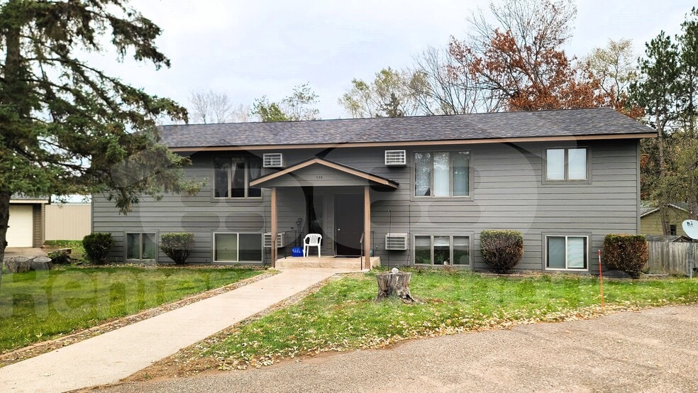 Primary Photo - 708 8th St N
