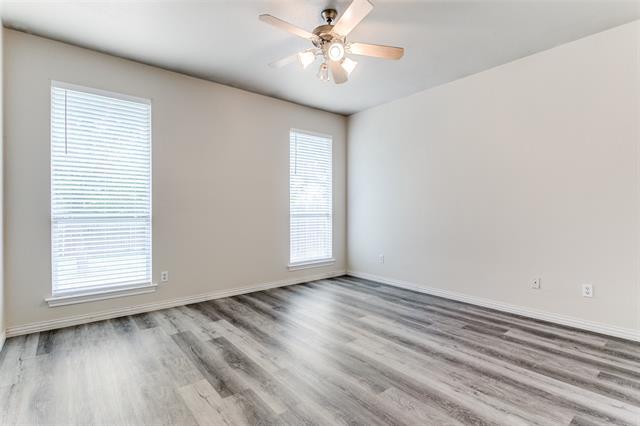 Building Photo - 2605 Silver Hill Dr