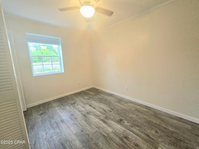 Building Photo - 7248 Shady Dr