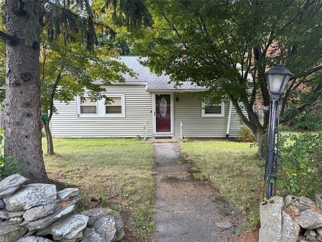 Primary Photo - 111 Sargent Ave