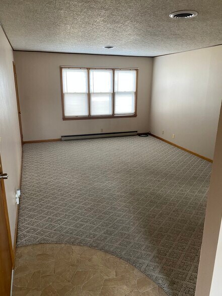 Livingroom - 500 S Broad St