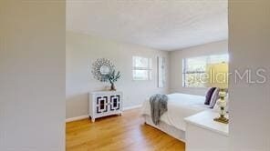 Building Photo - 1120 N Shore Dr NE