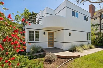 Building Photo - Newly Renovated Historic 1-Bedroom in Downtown North (Palo Alto)