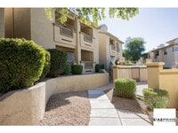 Building Photo - Exquisite Phoenix 2/2 Condo with Pool Views &amp; Resort Amenities!