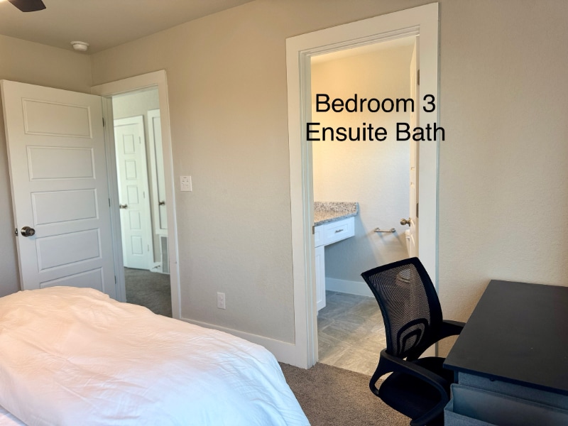 Building Photo - 210 Rainbow Dr