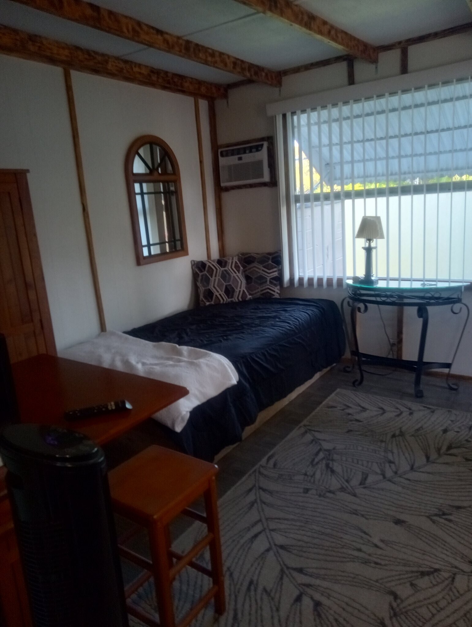 Building Photo - 200 NW 48th Ct