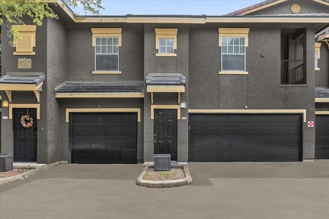 Building Photo - 163 Villa Di Este Terrace