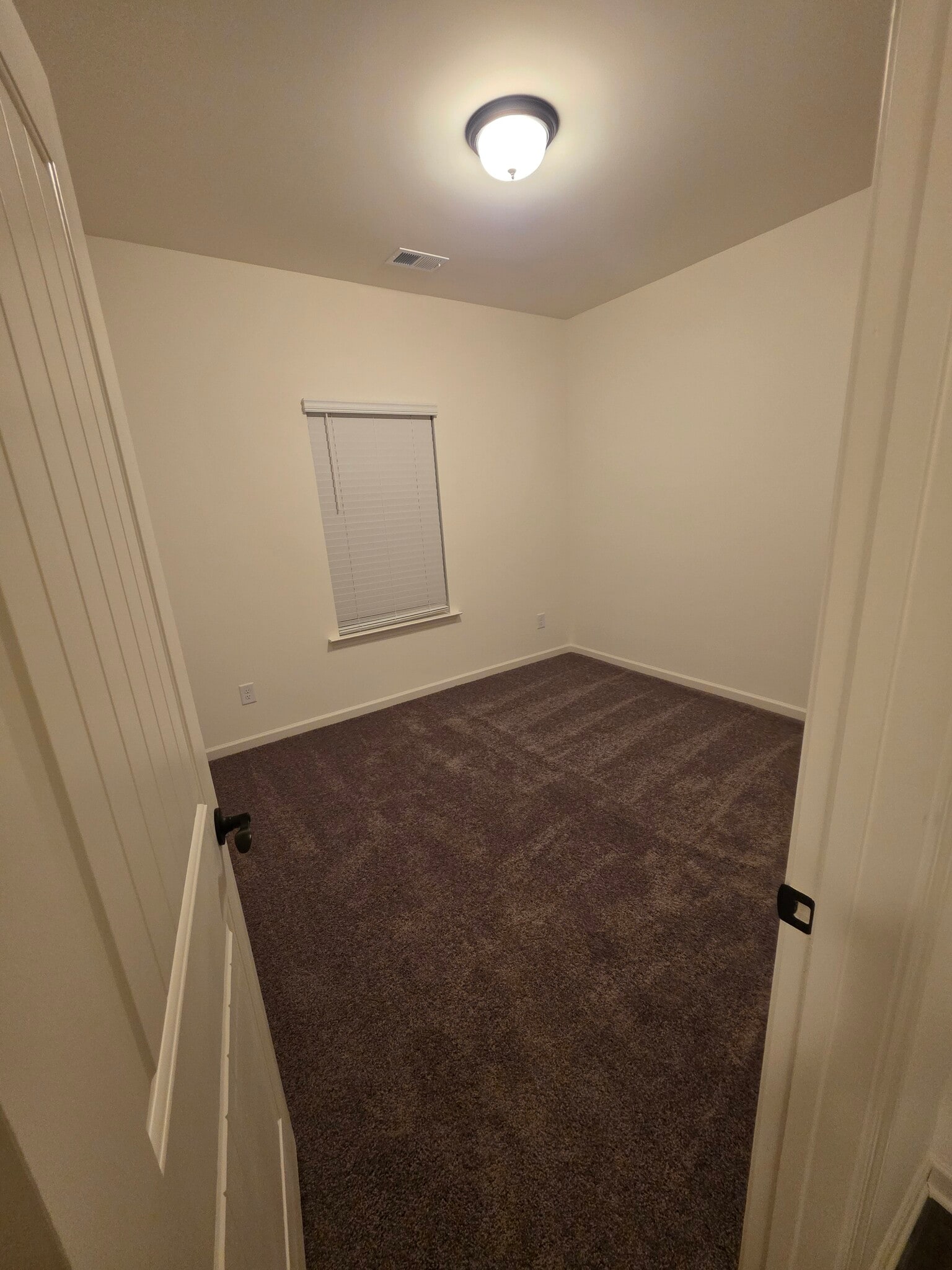 ROOM - 123 Duncan Farm Dr NW