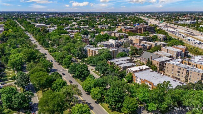Building Photo - 2515 N Talman Ave