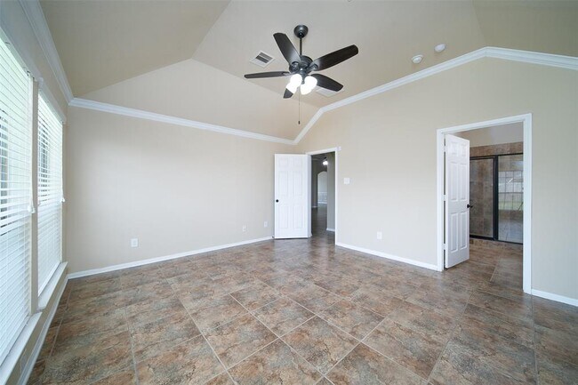 Building Photo - 2024 Silverwater Ct