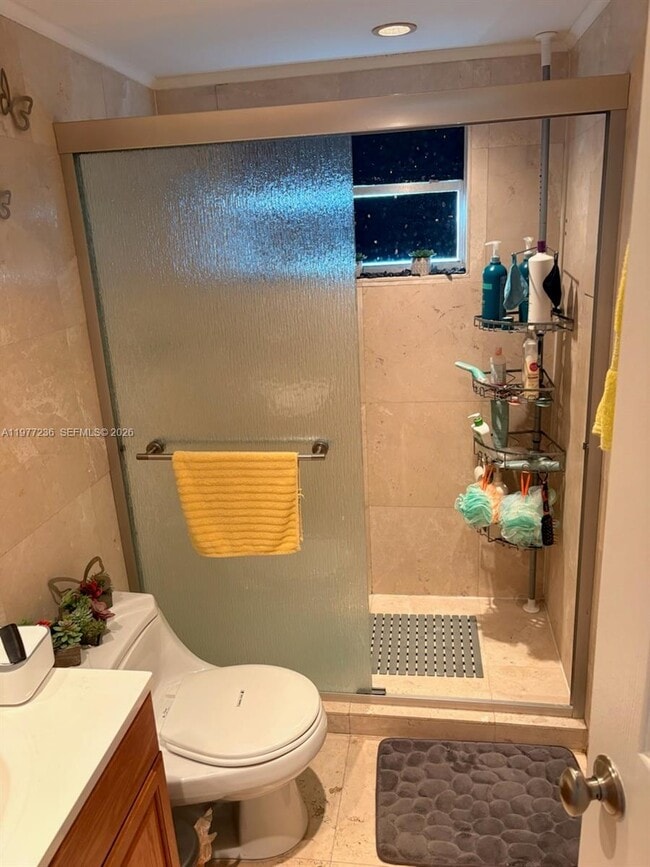 Building Photo - 2008 Jackson St