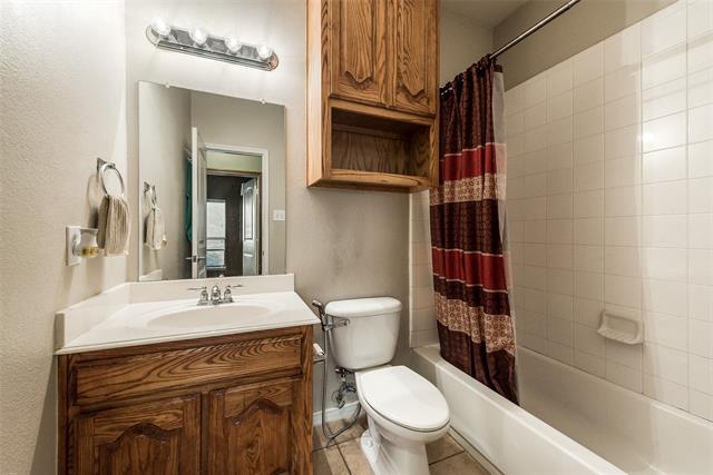 Building Photo - 1413 Snowberry Dr