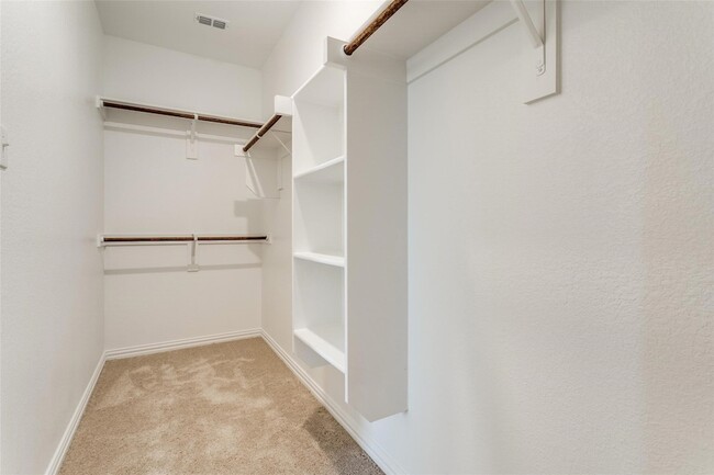 Building Photo - 1003 Rosewood St