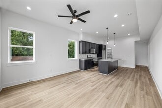 Building Photo - 7901 Cora St