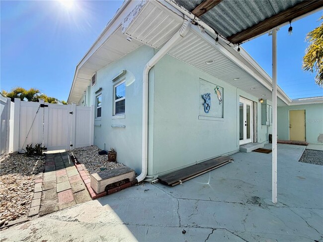 Building Photo - 13299 3rd St E