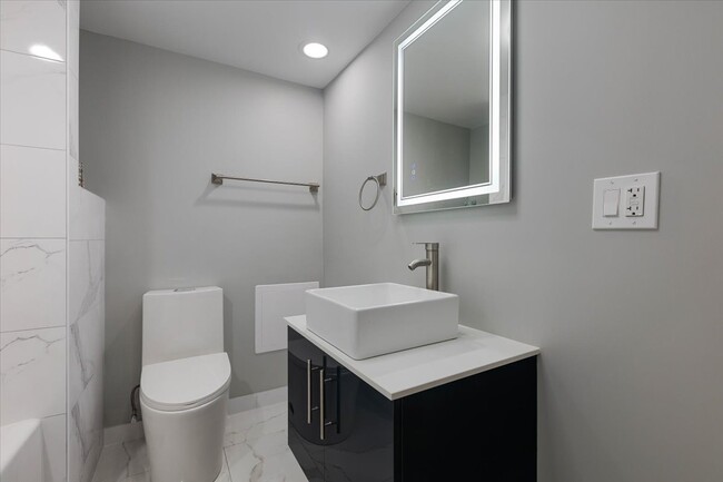 Building Photo - 4538 Dempster St