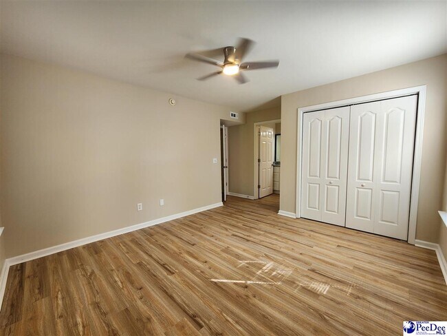 Building Photo - 1253 Vía Ponticello