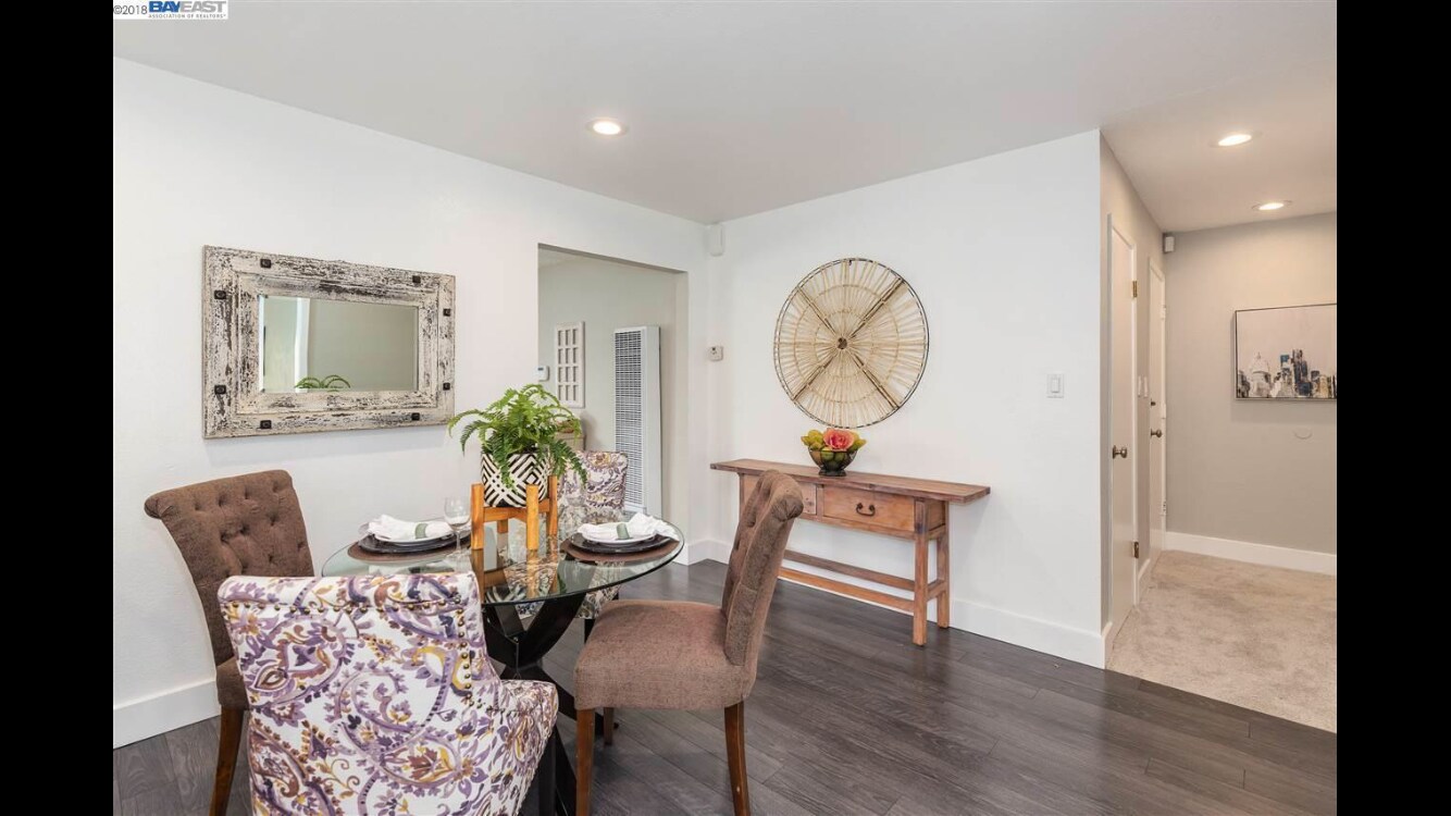 Building Photo - 14837 Western Ave